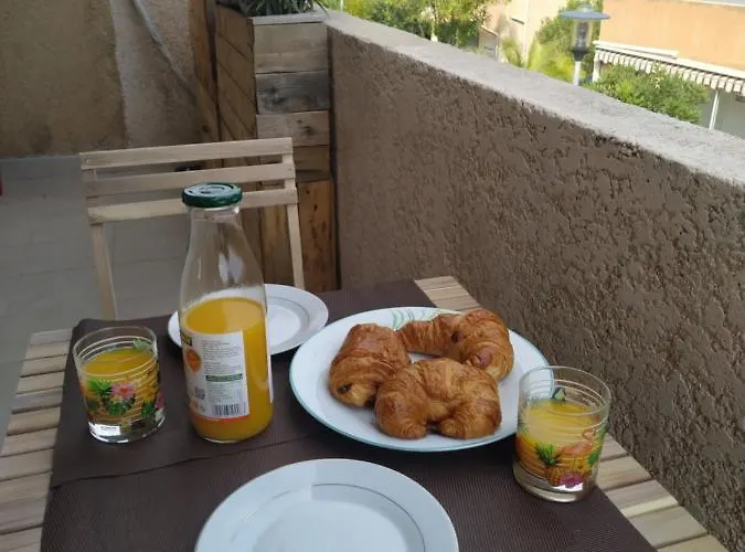 Azzura, Duplex Lumineux Acces Direct A La Plage דירה סן-מקסים