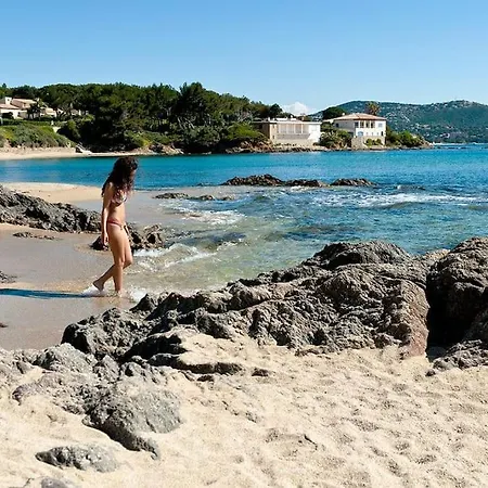 Azzura, Duplex Lumineux Acces Direct A La Plage * Sainte-Maxime